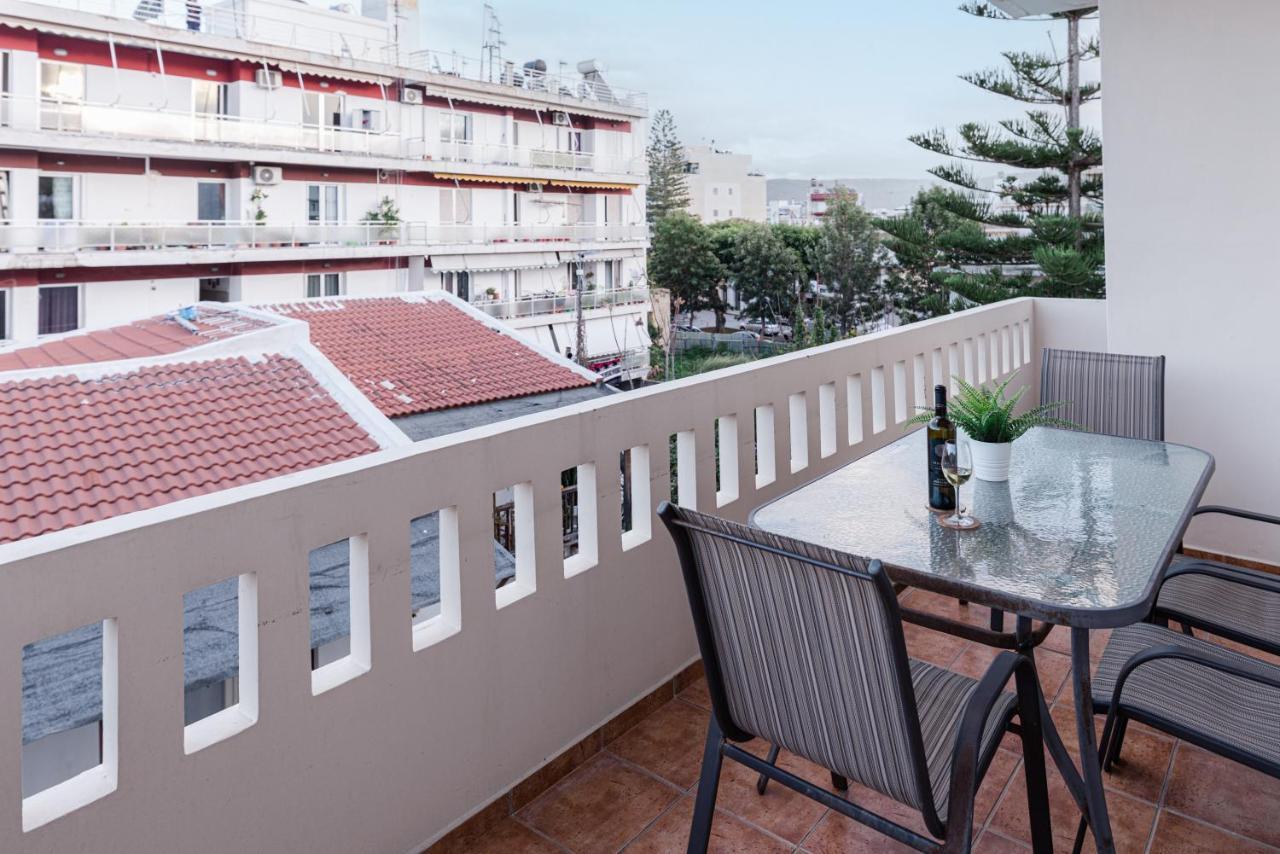 Nostos Central Apartment Chania  Buitenkant foto